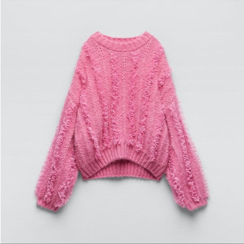 Zara Pink Ruffled Knit Sweater Size M